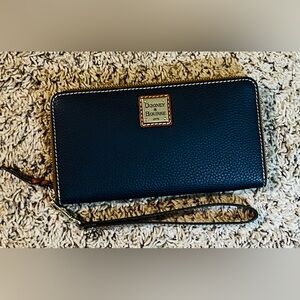 Dooney & Bourke Navy Leather Wristlet-Brand New! Never used!